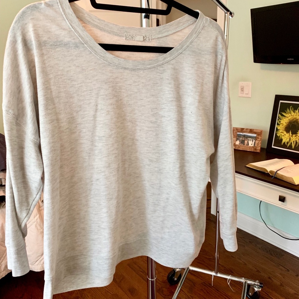 Light grey sweatshirt